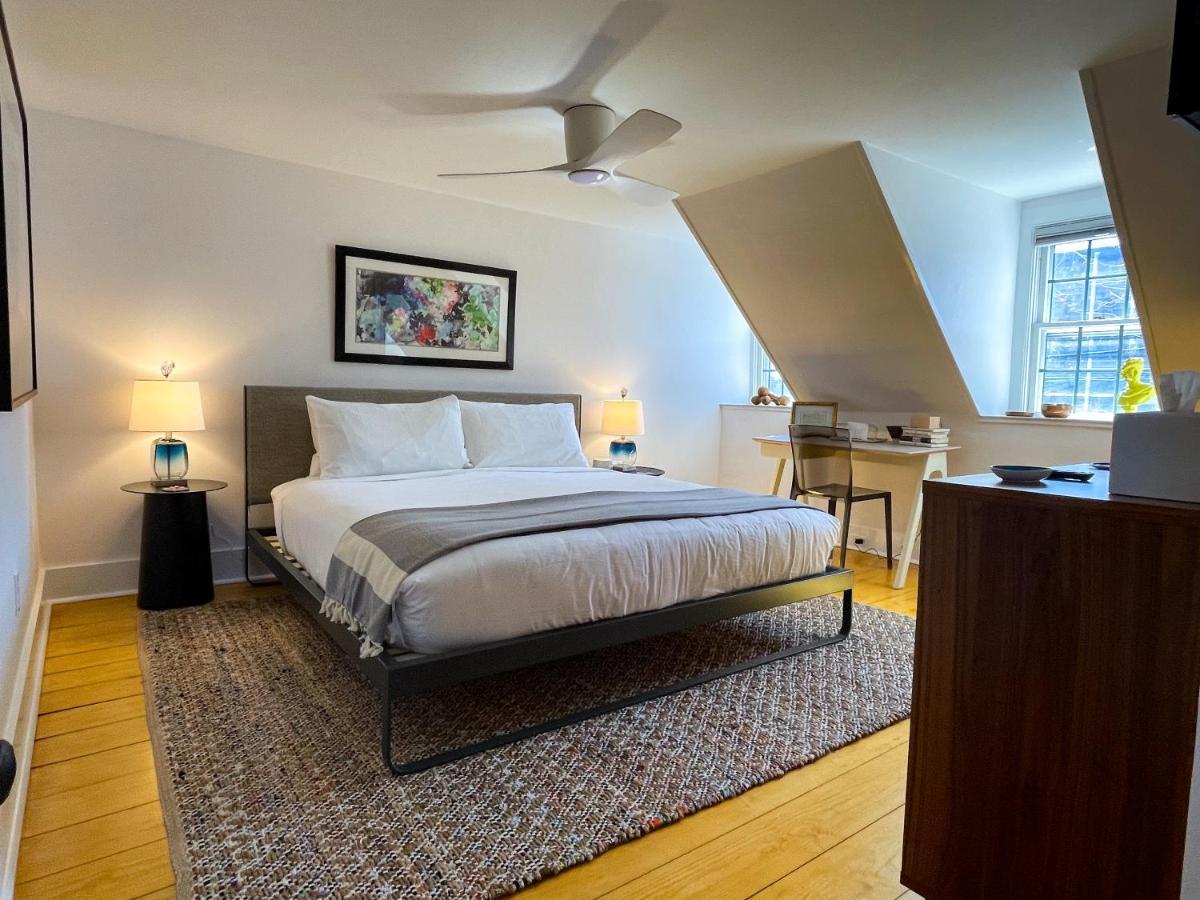 Inn At Cook Street Provincetown Extérieur photo