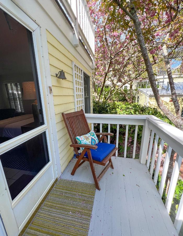 Inn At Cook Street Provincetown Extérieur photo