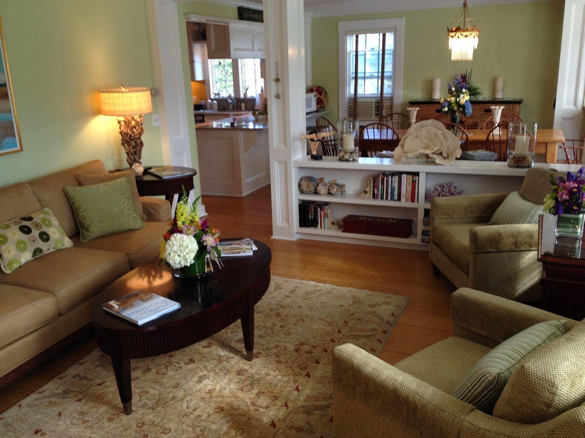 Inn At Cook Street Provincetown Extérieur photo